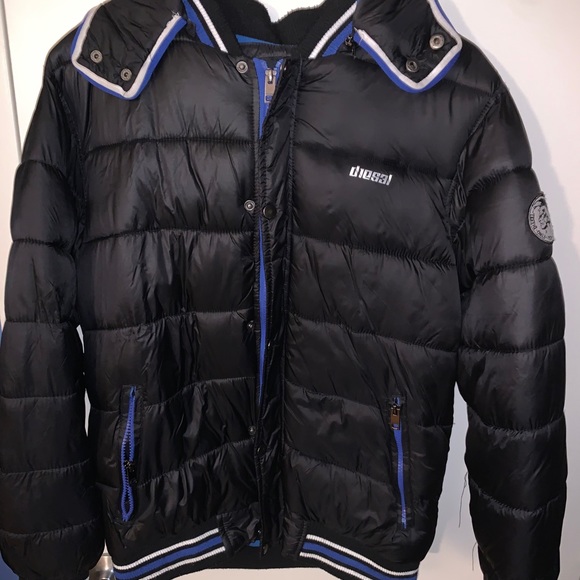 Gently worn Boys Diesel puffer coat black sz 18/20 - Picture 1 of 6
